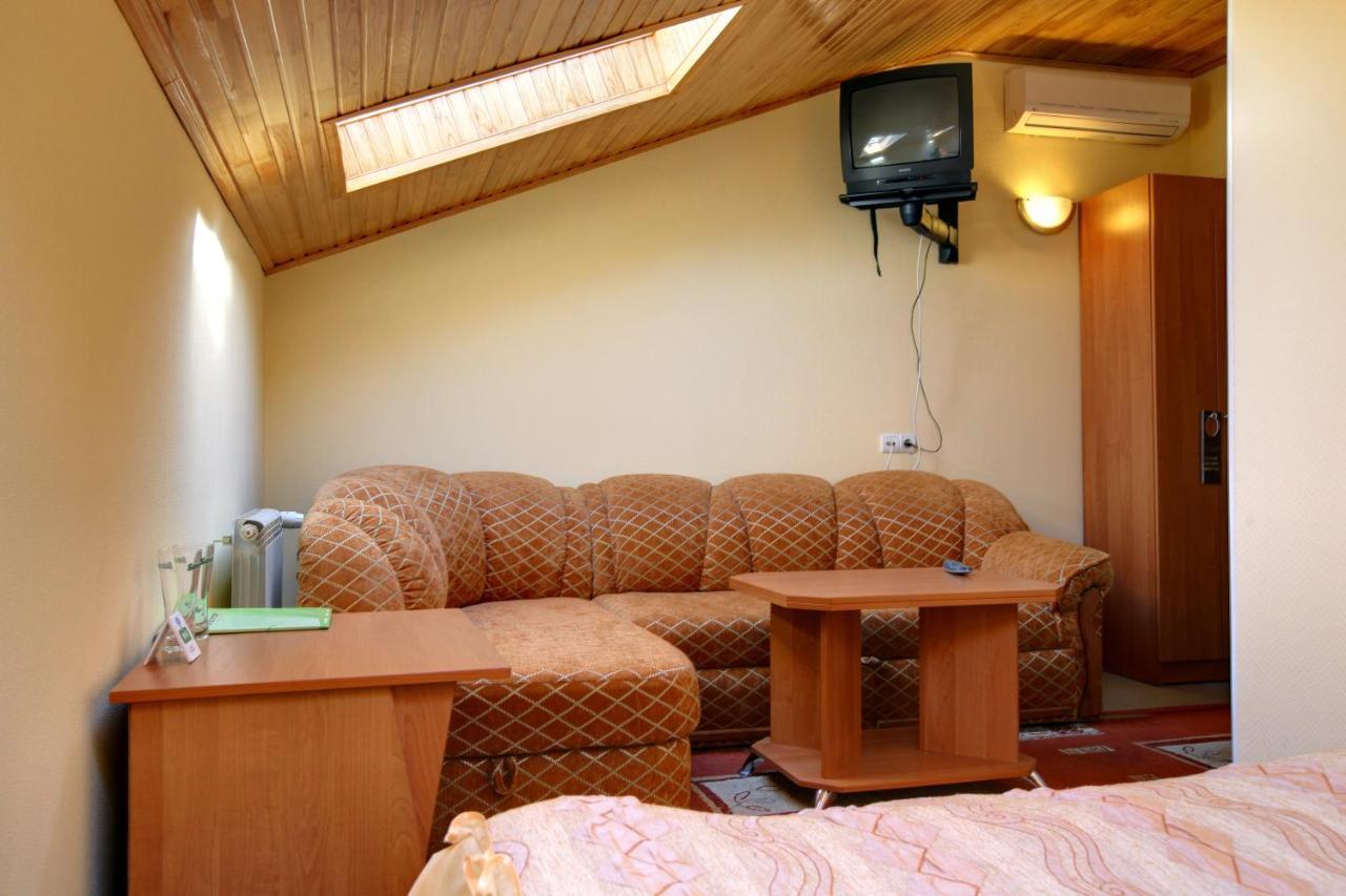 Hotel Aquapark Alligator Ternopil Exterior foto